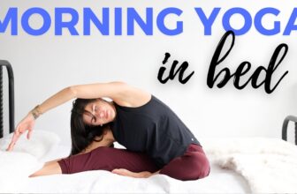 10 min Morning Yoga Stretch in Bed | Slowly wake up & stretch out