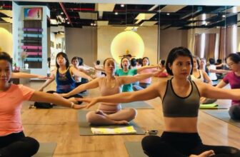 🔥15 Minutes Beginner yoga flow for All  with Master Ajay  #8307300835
